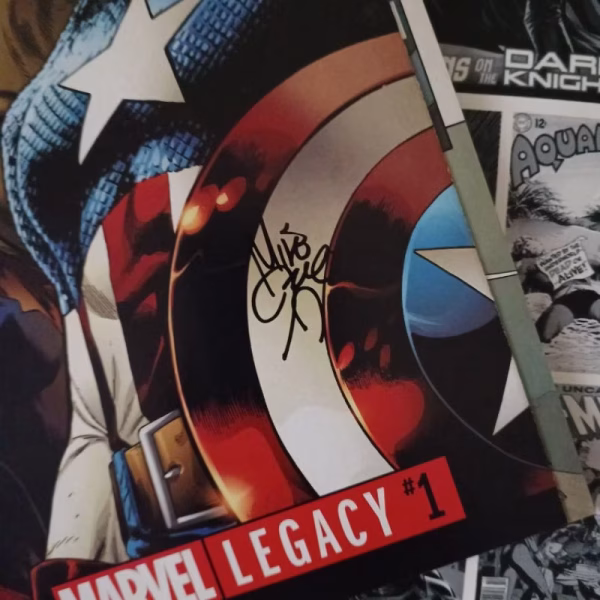 Marvel Legacy #1 – Autografado Mike Deodato Jr. – Importado - Image 2